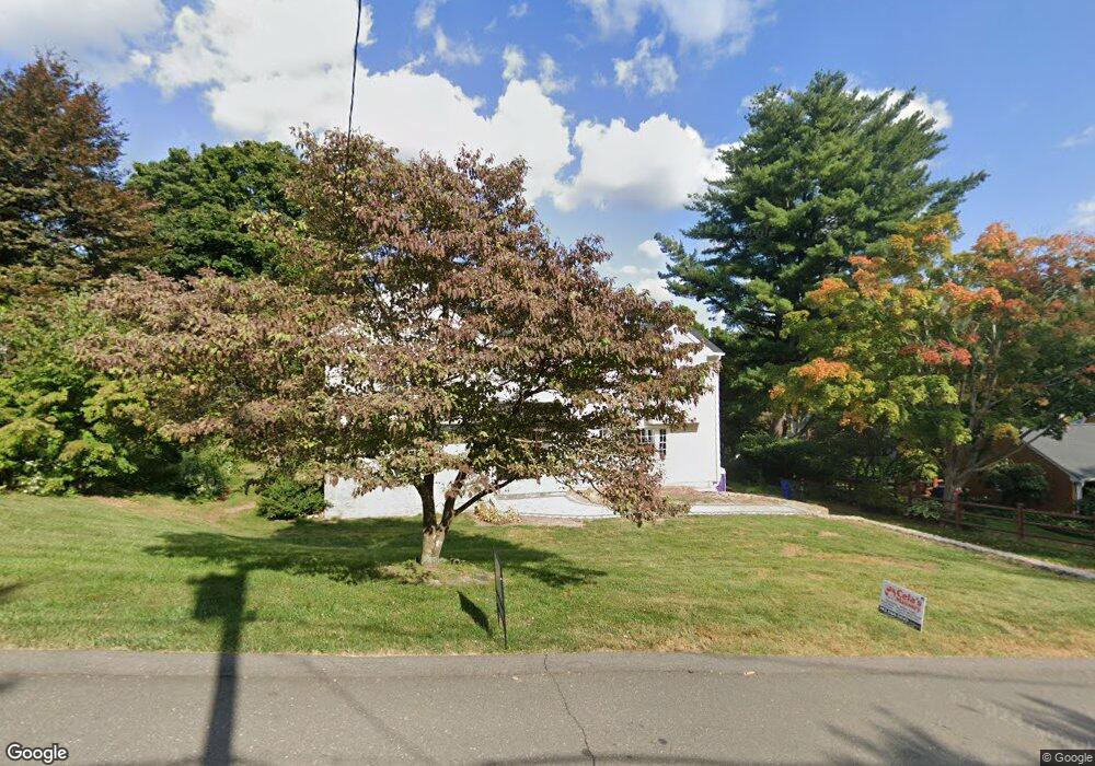 61 Hillsboro Dr, West Hartford, CT 06107 - photo 1