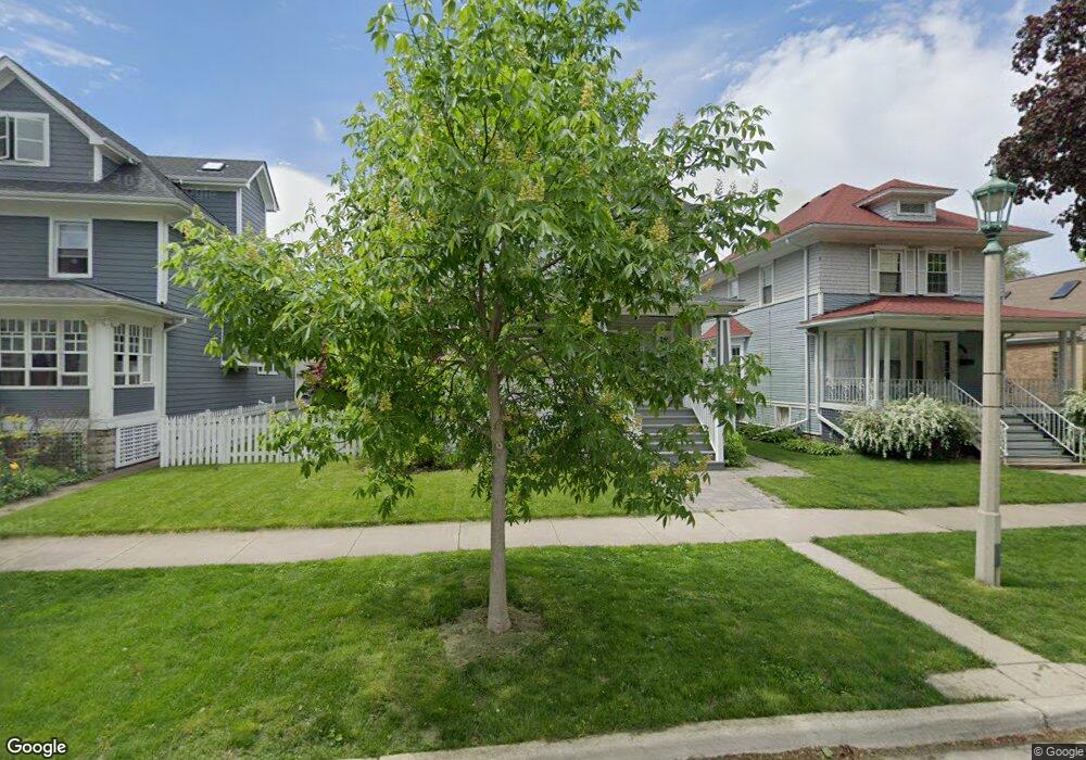 1013 S Euclid Ave, Oak Park, IL 60304 - photo 1