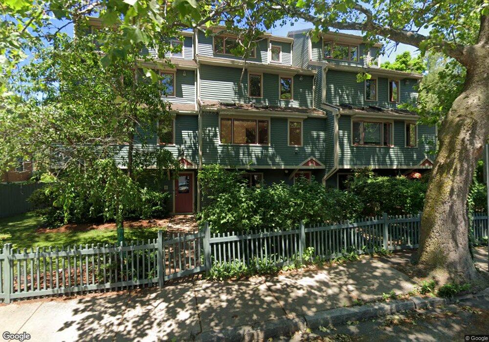 21 Cogswell Ave unit B, Cambridge, MA 02140 - photo 1