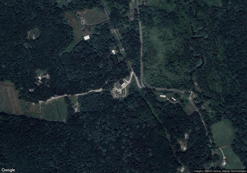 211 Vineyard Ln, Falls, PA 18615 - photo 1