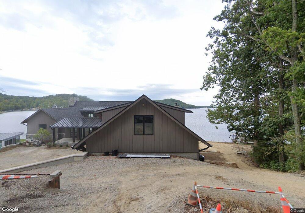 5501 S Poplar Dr, Columbus, IN 47201 - photo 1