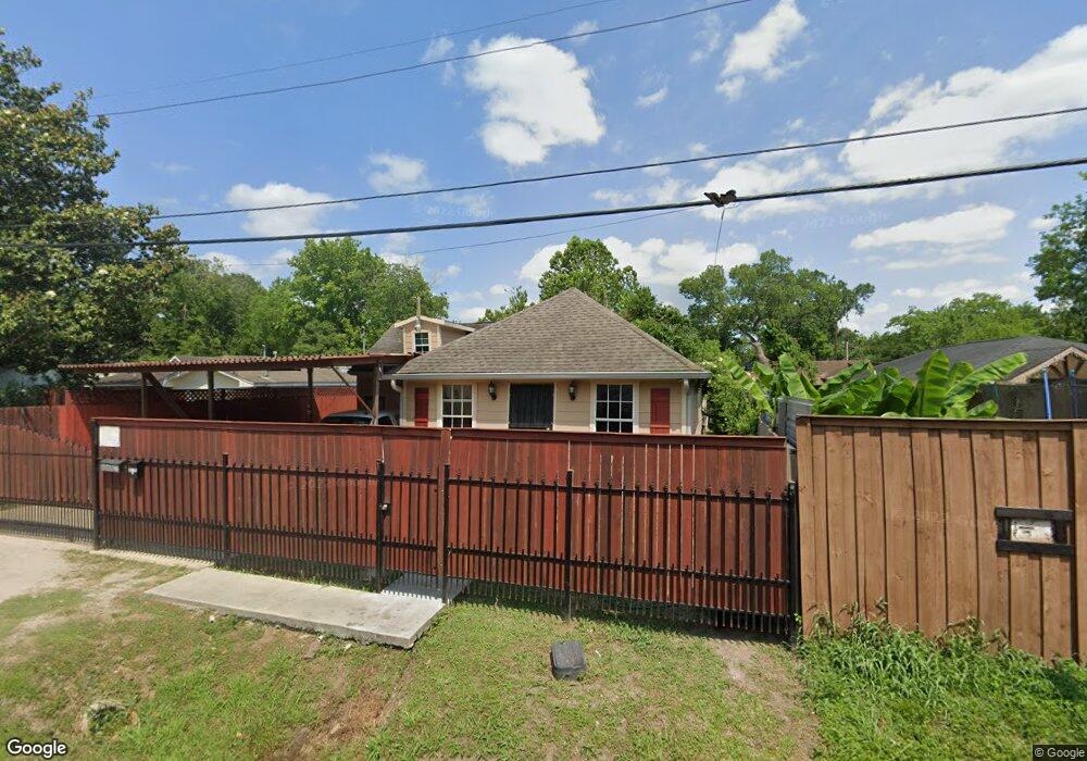 6619 Saint Augustine St, Houston, TX 77021 - photo 1