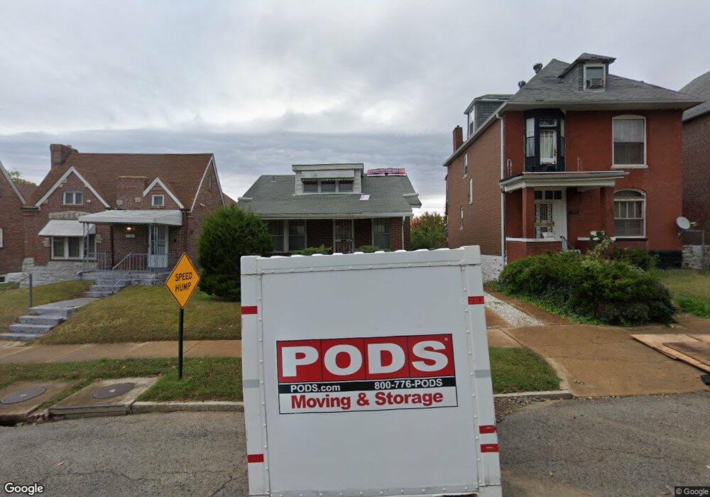 4659 Margaretta Ave, Saint Louis, MO 63115 - photo 1