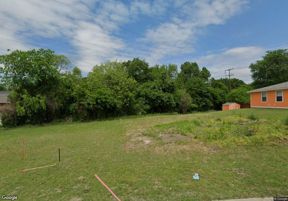 612 W Linden St, Ennis, TX 75119 - photo 1