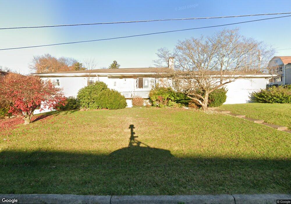 1045 Lincoln Ave, Nanticoke, PA 18634 - photo 1