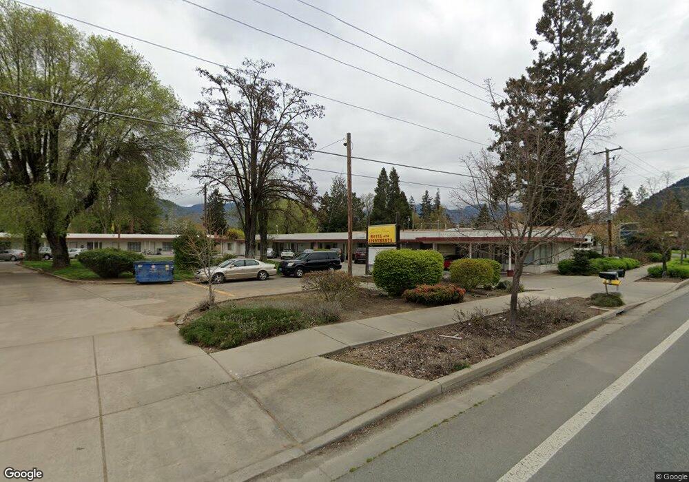 1400 Rogue River Hwy, Grants Pass, OR 97527 - photo 1