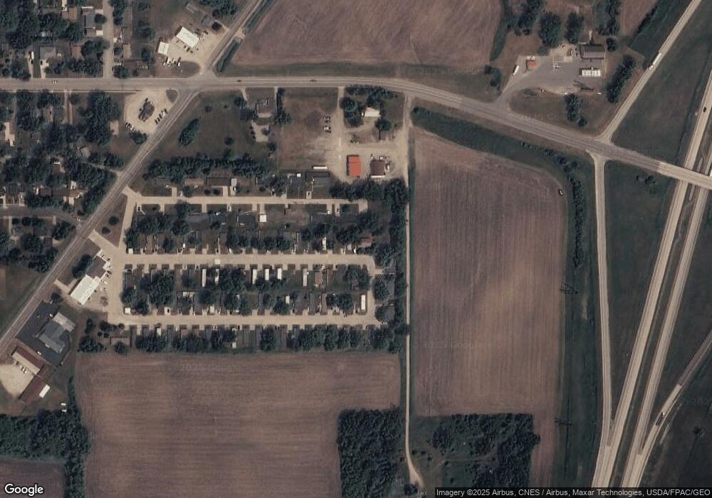 331 Hillcrest Cir, Clarks Grove, MN 56016 - photo 1