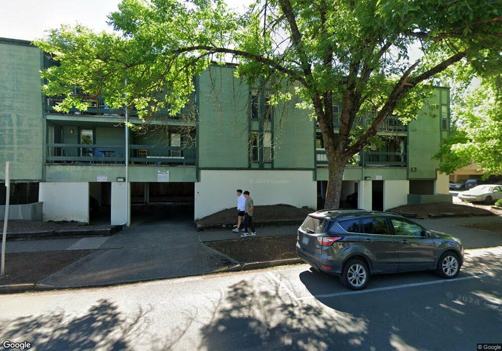 1711 Patterson St unit 1-8, Eugene, OR 97401 - photo 1