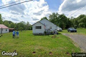 127 Deck St, Mount Hope, WV 25880