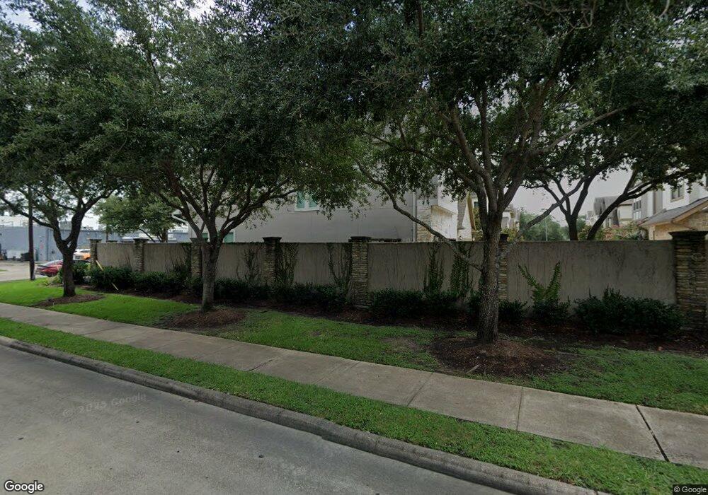 8221 Cabernet Ln, Houston, TX 77055 - photo 1