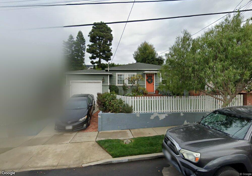 307 E Walnut Ave, El Segundo, CA 90245 - photo 1