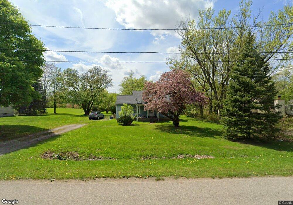 1410 Conway St, Flint, MI 48532 - photo 1