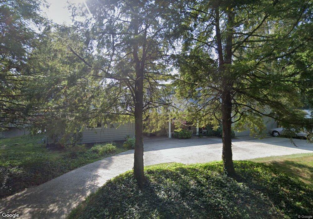 9915 Raintree Dr N, Columbus, IN 47201 - photo 1