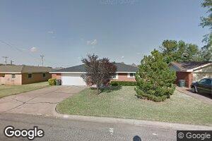 1004 N 8th St, Fairview, OK 73737