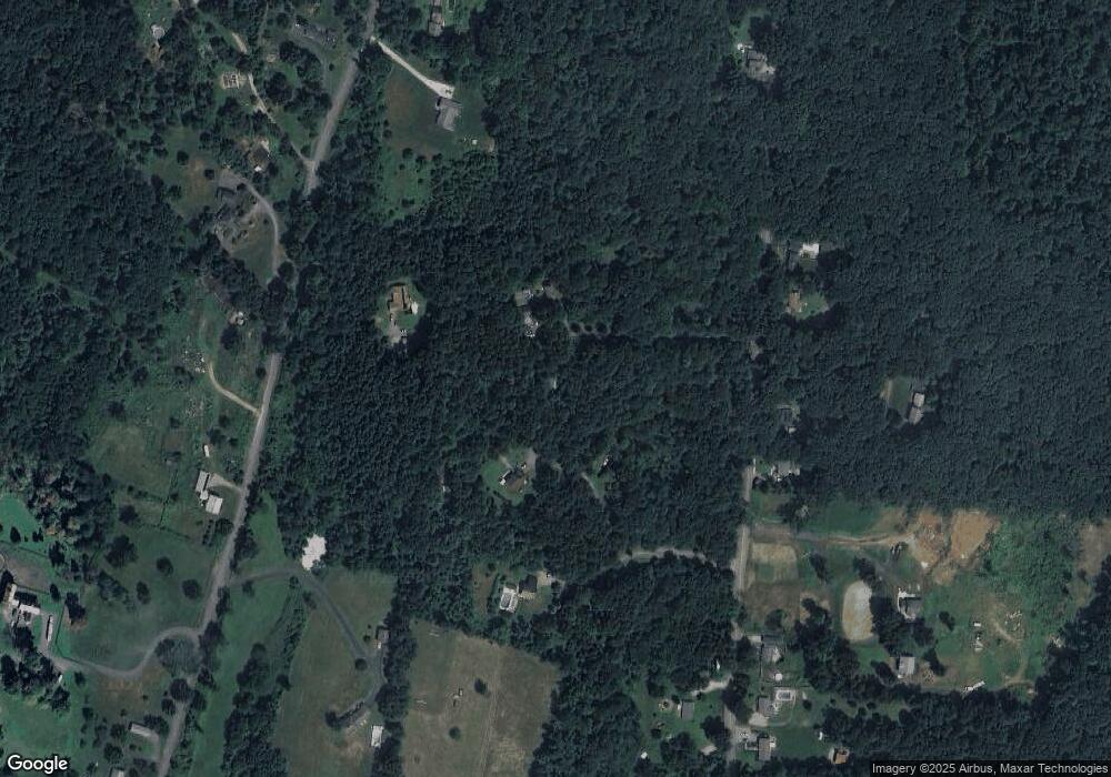 136 New Braintree Rd, West Brookfield, MA 01585 - photo 1