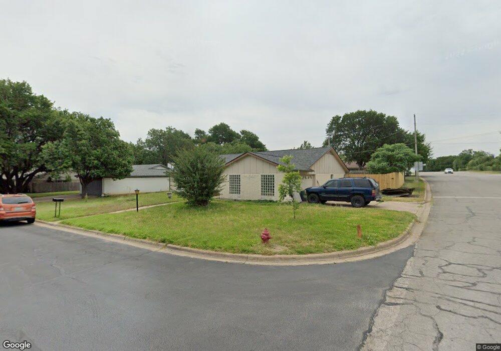 8400 Glenann Dr, North Richland Hills, TX 76182 - photo 1