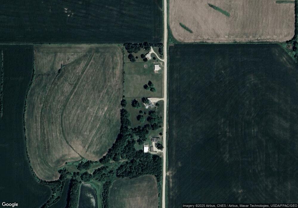 5691 W 4th St S, Newton, IA 50208 - photo 1