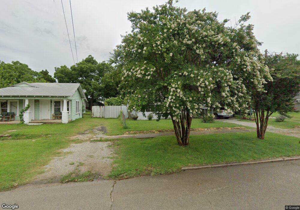 817 2nd Ave NW, Ardmore, OK 73401 - photo 1