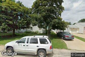 2205 Chandler St SW, Cedar Rapids, IA 52404