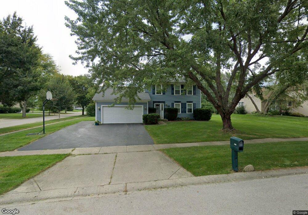 600 Timberwood Ln, Algonquin, IL 60102 - photo 1