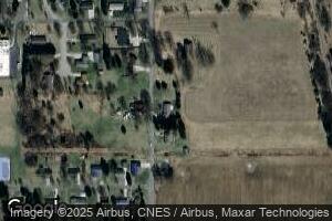 701 S 5th St, Edmore, MI 48829