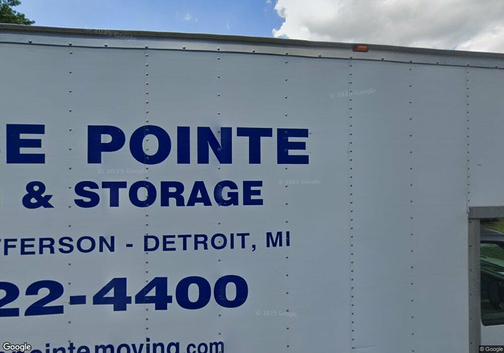 1357 Somerset Ave, Grosse Pointe Park, MI 48230 - photo 1