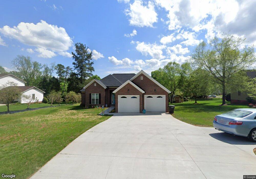 406 Macon Dr, Statesville, NC 28625 - photo 1