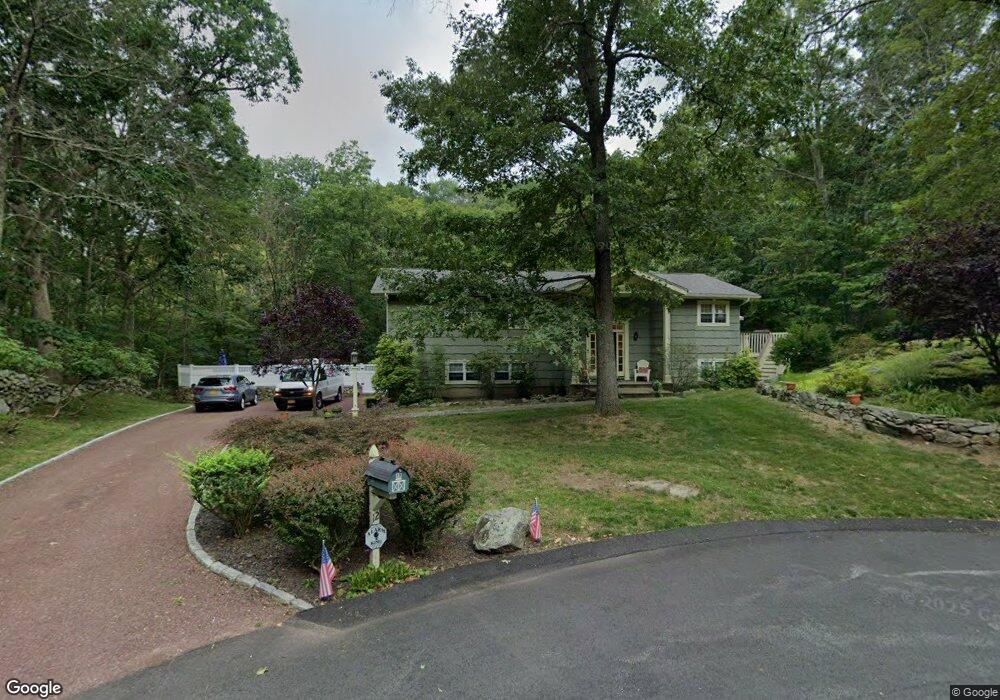 12 Walden St, Somers, NY 10589 - photo 1