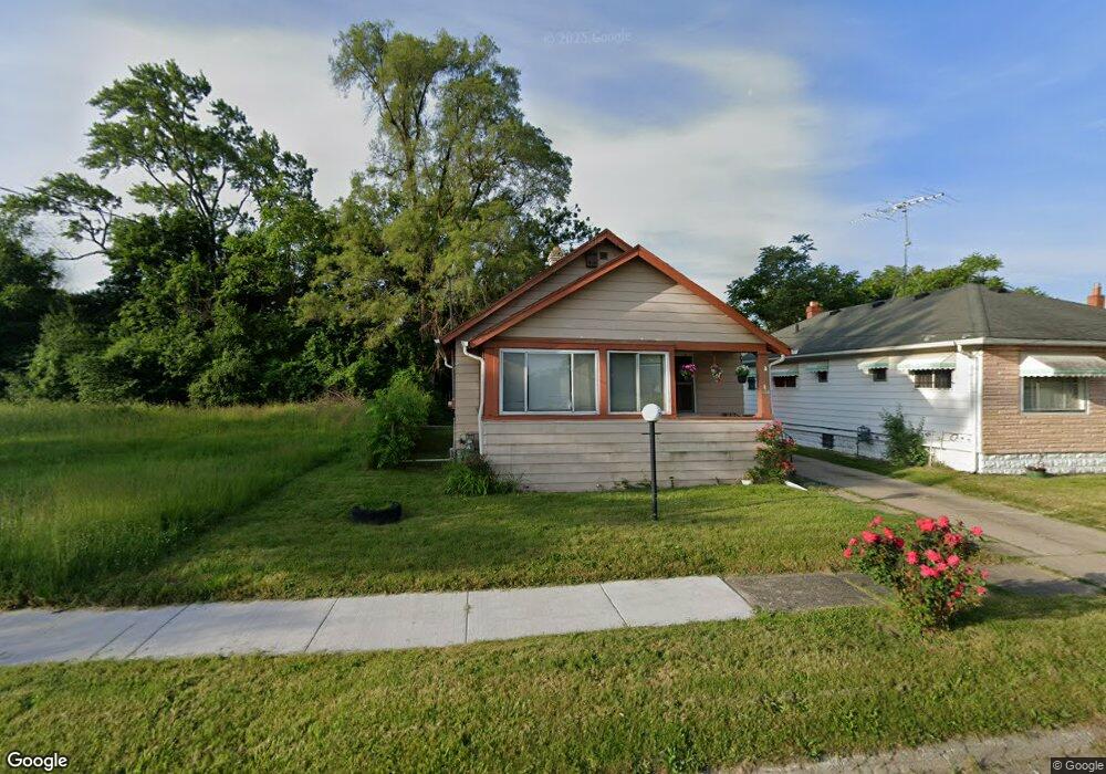 754 E Ruth Ave, Flint, MI 48505 - photo 1