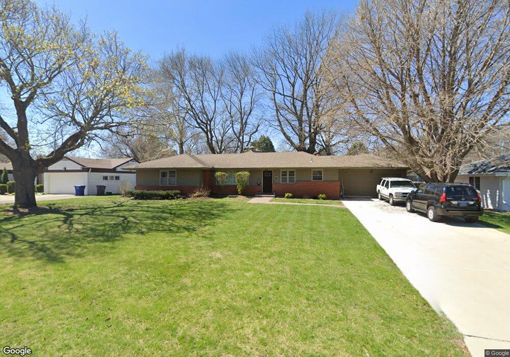 3428 Wakonda Ct, Des Moines, IA 50321 - photo 1