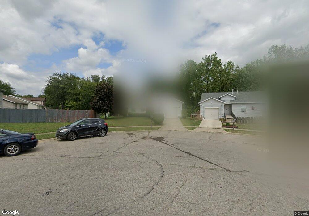 2080 Golden Leaf Ln, Columbus, OH 43223 - photo 1