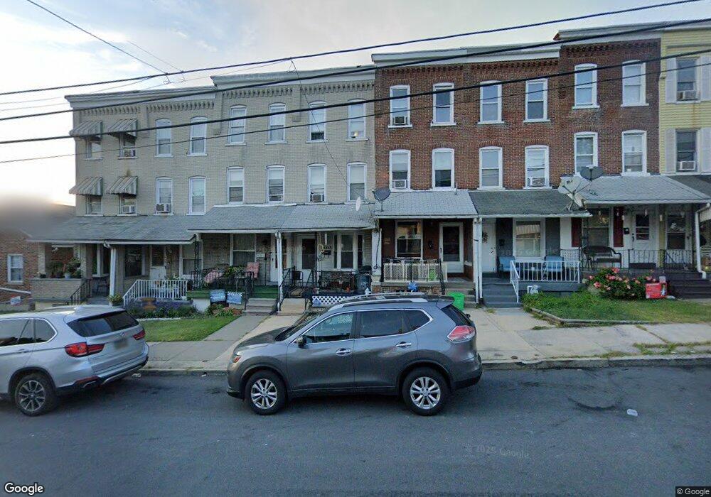 431 E Hamilton St, Allentown, PA 18109 - photo 1