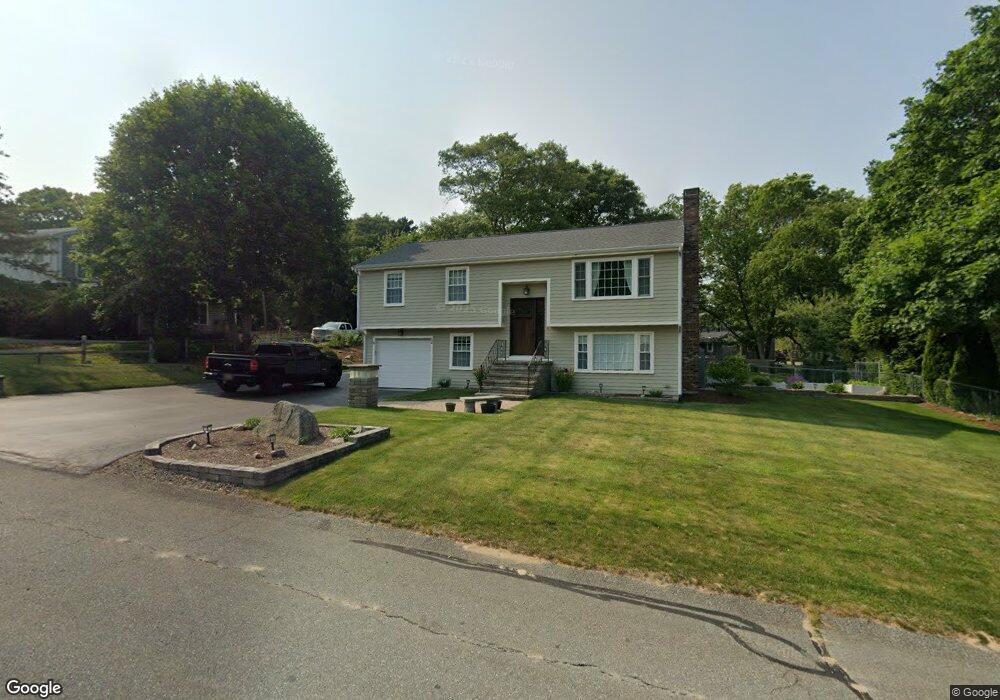 52 Siasconset Dr, Sagamore Beach, MA 02562 - photo 1