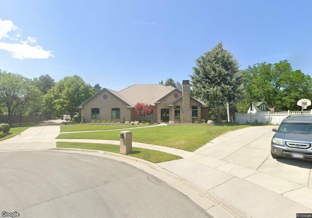 1621 Matlock Ct, Sandy, UT 84093 - photo 1