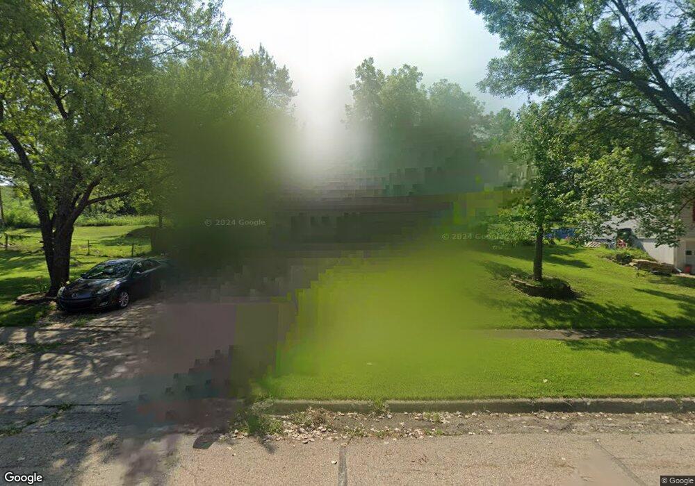 3206 SW Skyline Dr W, Topeka, KS 66614 - photo 1