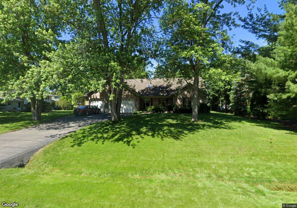 10S050 Alan Rd, Naperville, IL 60564 - photo 1