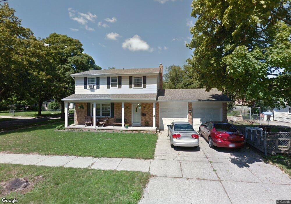 1912 Hyland St, Lansing, MI 48915 - photo 1