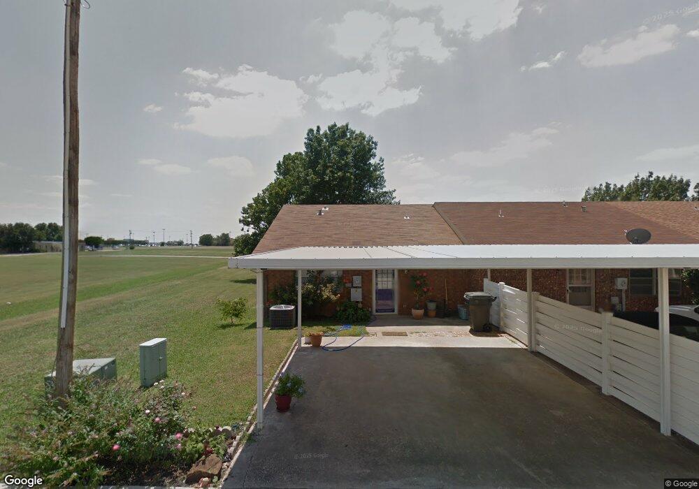 1417 Stoneridge Manor, Ardmore, OK 73401 - photo 1