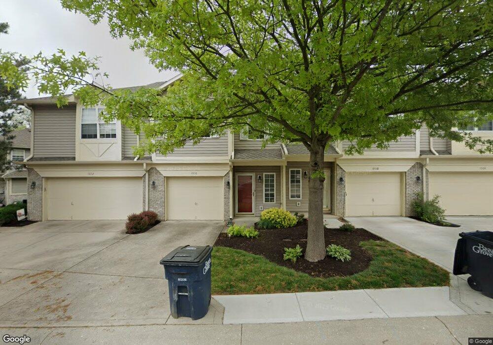 1010 Grovewood Dr unit 4, Beech Grove, IN 46107 - photo 1