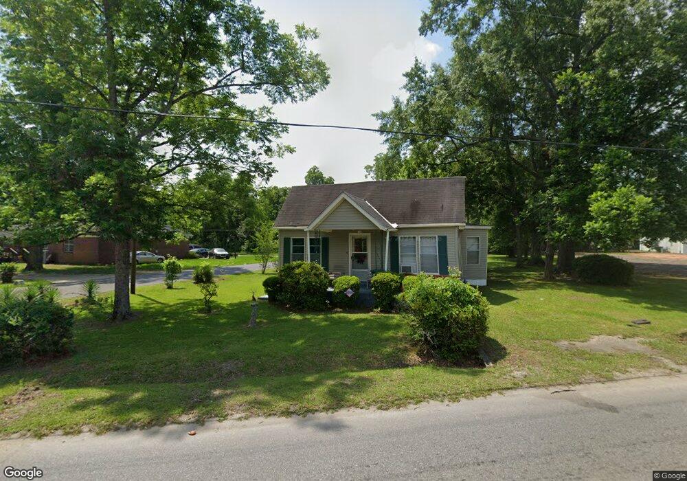 126 Carver Ave, Atmore, AL 36502 - photo 1