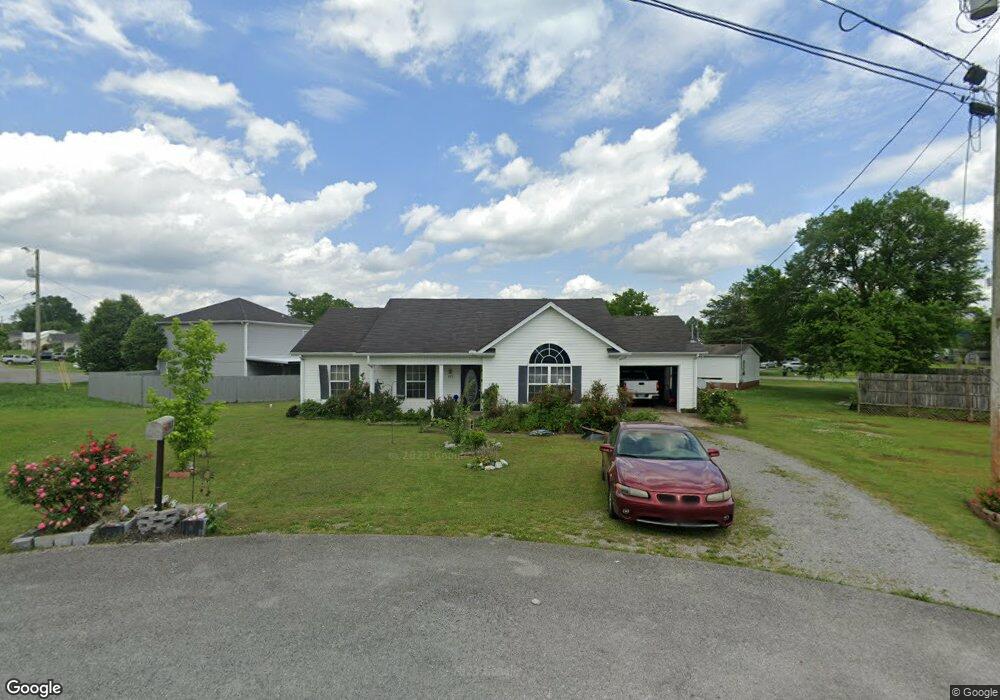 102 Cottonwood Dr, Shelbyville, TN 37160 - photo 1