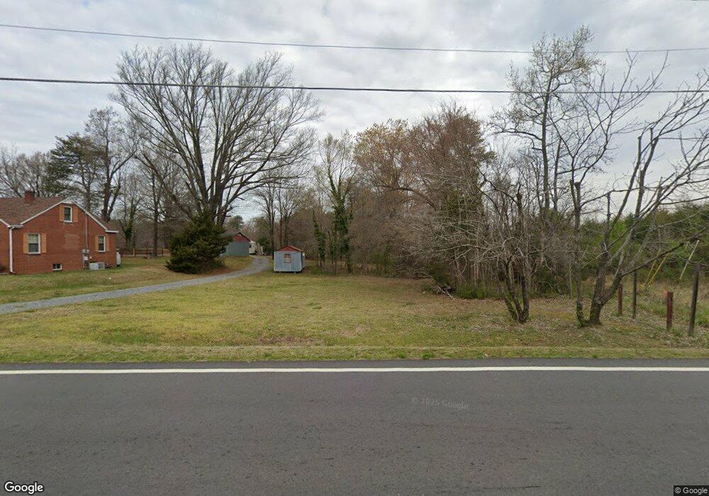 860 Lawsonville Ave, Reidsville, NC 27320 - photo 1