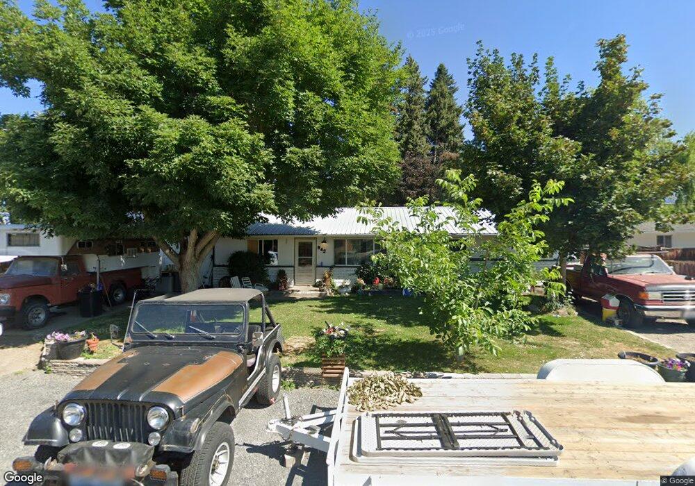 943 1st Place SE, East Wenatchee, WA 98802 - photo 1