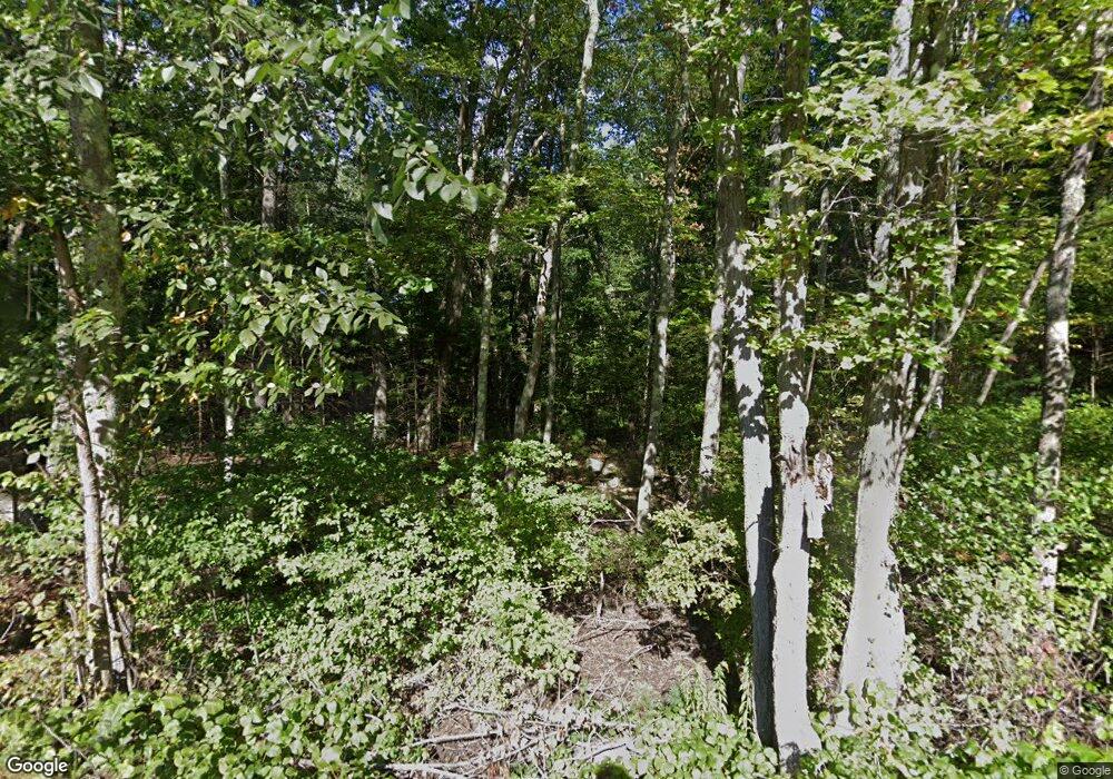 17 Spring St, Pelham, NH 03076 - photo 1