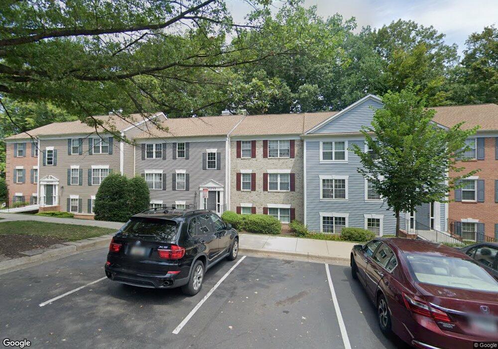 20253 Shipley Terrace unit B-30, Germantown, MD 20874 - photo 1
