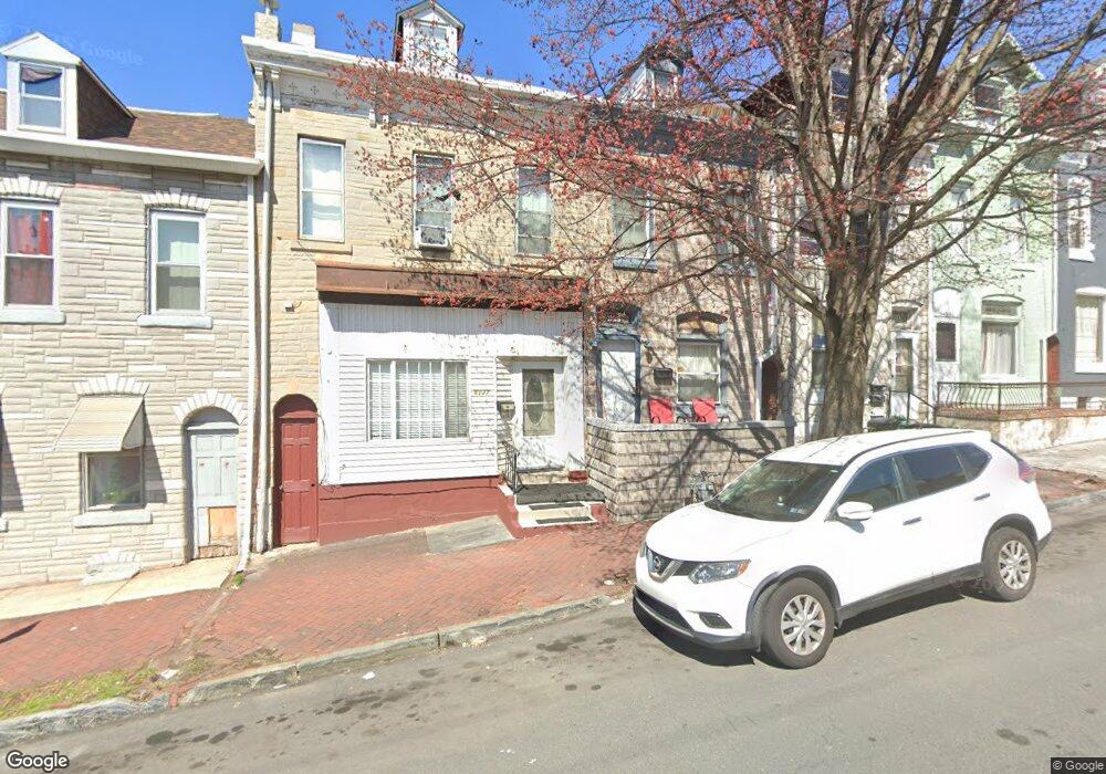 1129 Buttonwood St, Reading, PA 19604 - photo 1