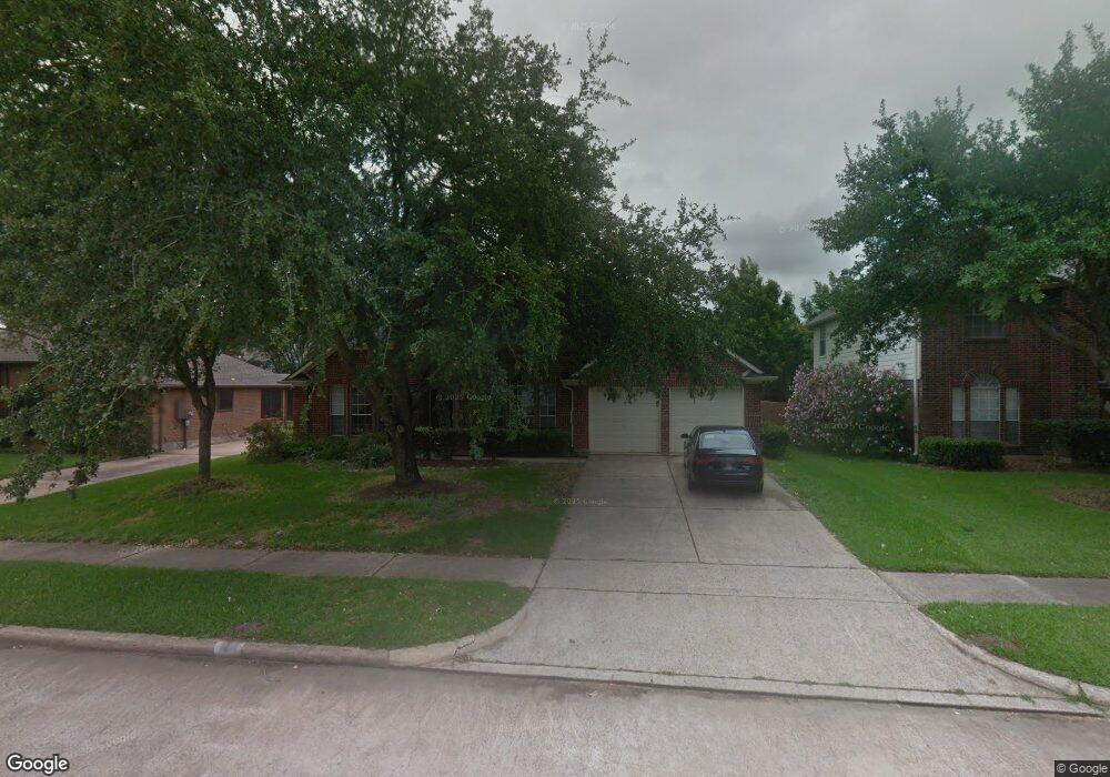 1811 La Salle St, Friendswood, TX 77546 - photo 1