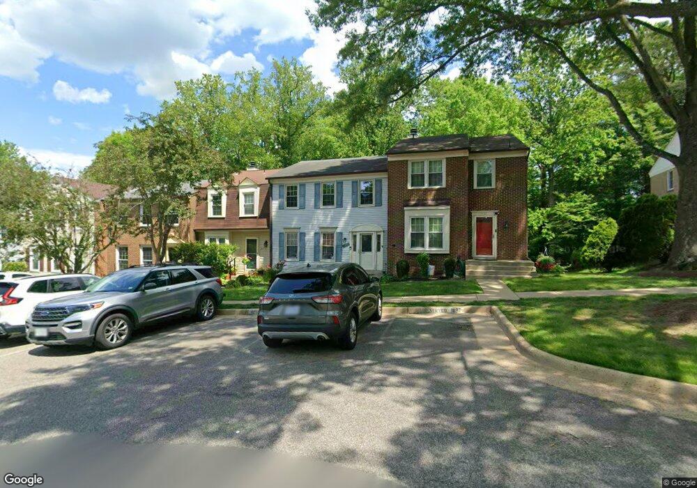 7927 Forest Path Way, Springfield, VA 22153 - photo 1