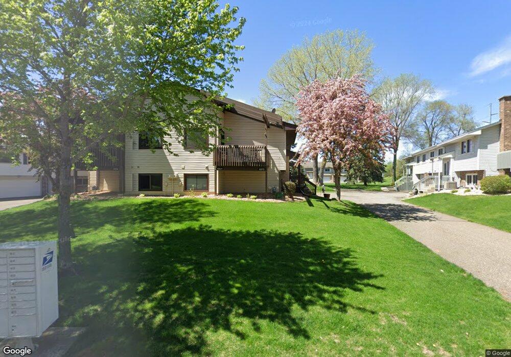 11870 Undercliff St NW, Coon Rapids, MN 55433 - photo 1