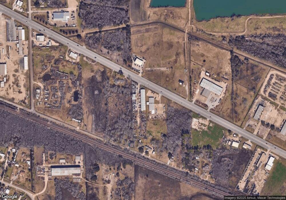 2320 W Highway 6, Alvin, TX 77511 - photo 1